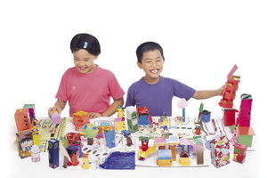 和孩子一起製作童玩